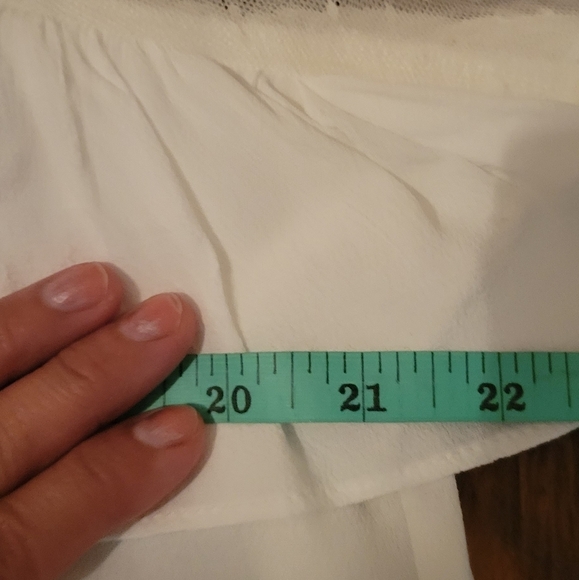 Ruffled White top measurements accent to shoulder area boho bohemian vibes - Picture 8 of 9